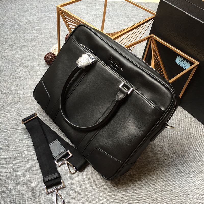 Pra*a briefcase